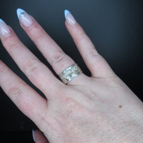 Sterling Silver Two Toned Ring Band - Picture 5 of 10